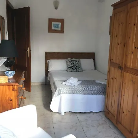 Rosa Sitges Holiday home Can Trabal