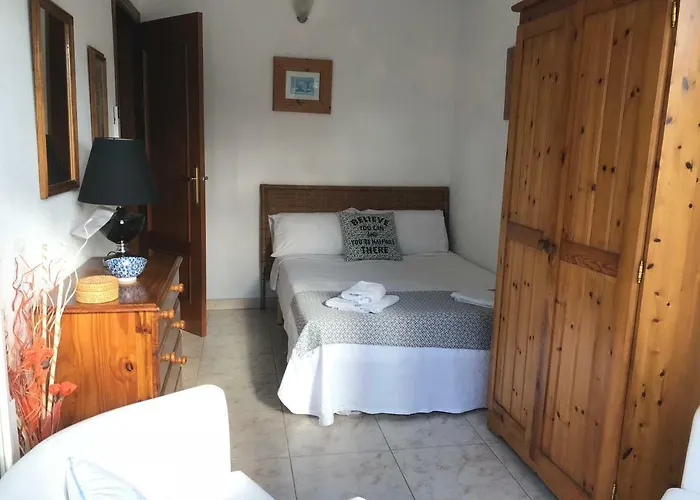 Rosa Sitges Holiday home Can Trabal